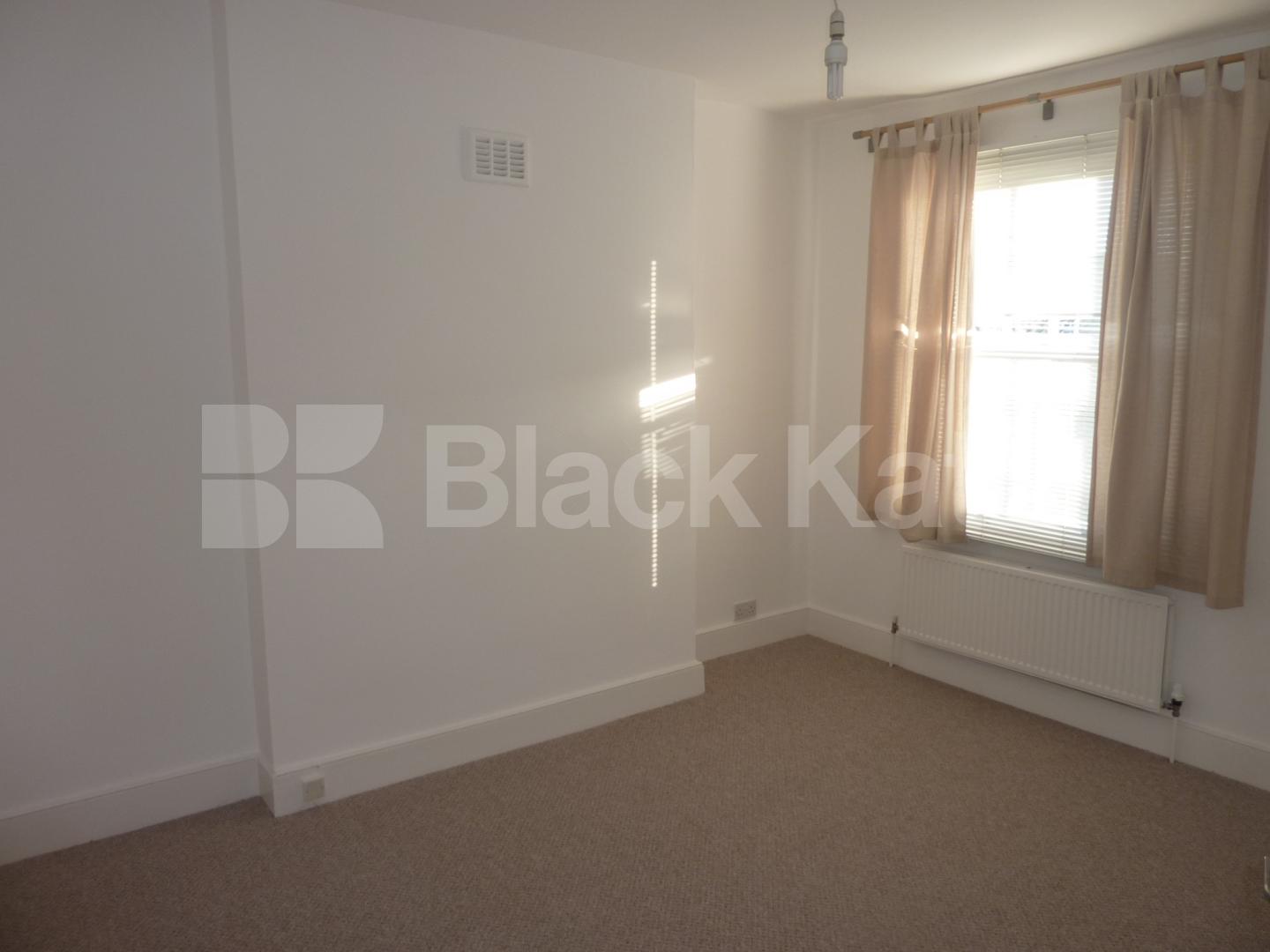 			1 Bedroom, 1 bath, 1 reception Flat			 Mercers Road, TUFNELL PARK 